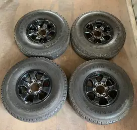 Velg R15 Original Nissan Frontier ZD30