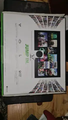 XBOX Series S ori with box 512 GB