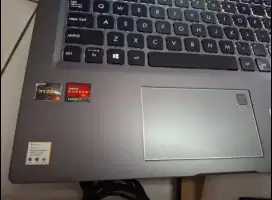 laptop Asus Vivobook M415DAO masih garansi resmi