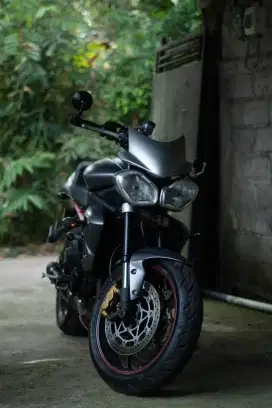 Triumph Street Triple 675 ABS