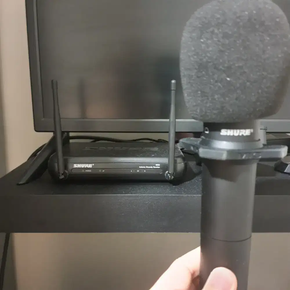 mic karaoke shure svx 24/pg 28