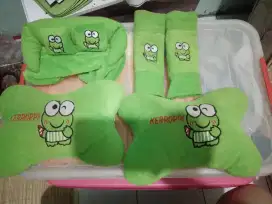 Set bantal leher mobil, sarung safety belt, tempat tissue keroppi