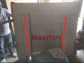 Tail gate Truck
