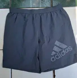 Celana Adidas pendek