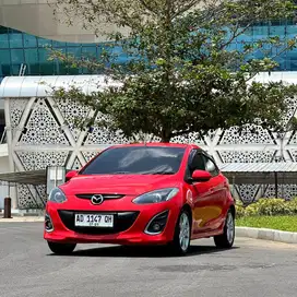 (DP 13Jt) MAZDA 2 R 2011 matic