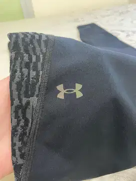 Dijual celana under armour bagus mulus
