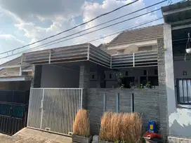 Full furnish - disewakan rumah perum Permata Gading Malang