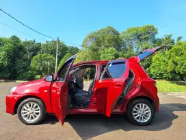 TOYOTA ETIOS VALCO 1.2E 2015