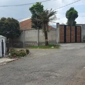 Dijual Tanah Hoek Kotak di Lembang Jl Raya Lembang