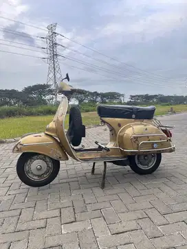 Vespa sprint larin gold 1973