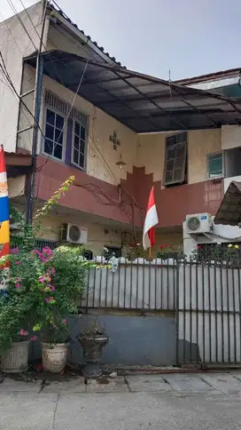 Dijual Rumah Kos-Kos an Di Kelapa Gading Timur