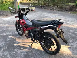 Jual fu 2011 plat ad