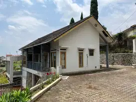 Jual Rumah Villa ciwidey - Bandung  - luas tanah total sekitar 3500m2