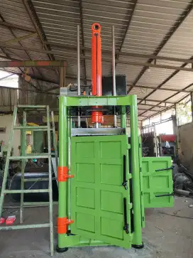 MESIN PRESS KARDUS, BOTOL PLASTIK, ALUMINIUM, DLL