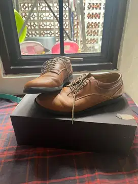 Sepatu Bainsteine Cokelat