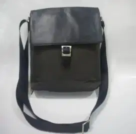 Tas selempang Samsonite