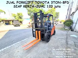 Forklift Toyota 3 Ton-8FD terawat,Siap Kerja,Istimewa