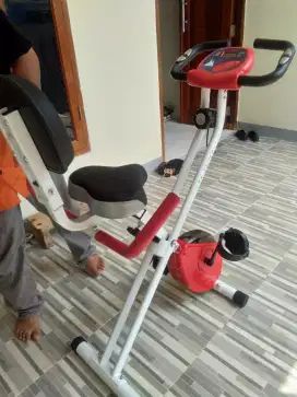 Excider bike sandaran