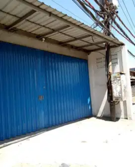 Gudang Raya driyorejo. Deket tol. Sederet sama pabrik miwon