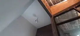 dikontrakkan rumah 2 K.Tidur + 2 carport