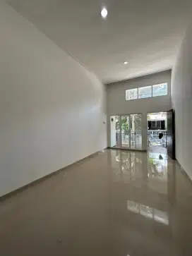Rumah cantik mewah siap huni dekat stasiun Kencana Loka BSD