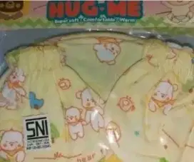Topi set bayi HUG ME 3×1