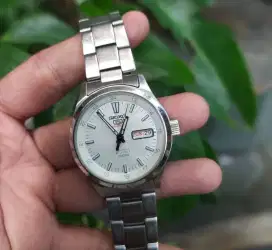 Jam Tangan SEIKO 5 Sports SRP263KK1 Lengkap Box Seperti BARU