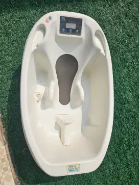 Bak mandi Aquascale bak mandi timbangan digital