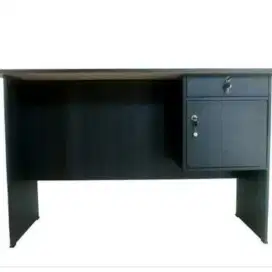 Meja kantor uk 120x60x75