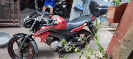 Yamaha Vixion 2013 + Box  (Pemakaian Normal Harian)