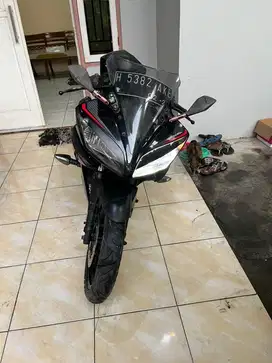 Jual R15 7,5 jt nego halus