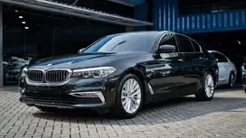 BMW 530i Luxury Line 2.0 AT Hitam NoPol Genap