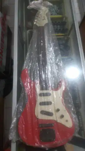 Toko nasional, beru, wlingi, jual obral gitar elektrik (melody)