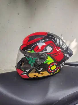 helm fullface Zeus 811