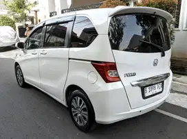 Honda Freed SD th 2013