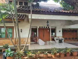 FOR SALE RUMAH SIAP HUNI COCOK UNTUK USAHA DI DUREN TIGA JAK - SEL
