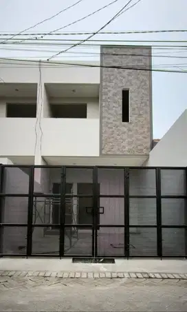 Dijual Rumah Minimalis 2 Lantai Baru Gress Setro Timur Siap Huni
