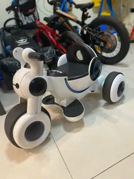 Motor aki baymax