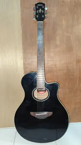 YAMAHA GITAR AKUSTIK ELEKTRIK APX 600 - HITAM + BONUS TAS GITAR GIGBAG