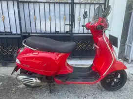 Dijual vespa LX 125 i-GET 2018