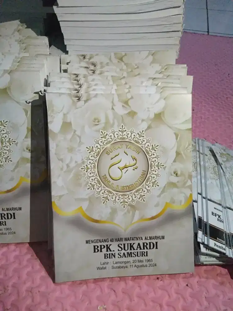 Buku yasin dan tahlil