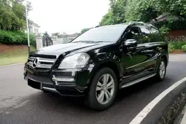 Mercedes Benz GL500 (2011)