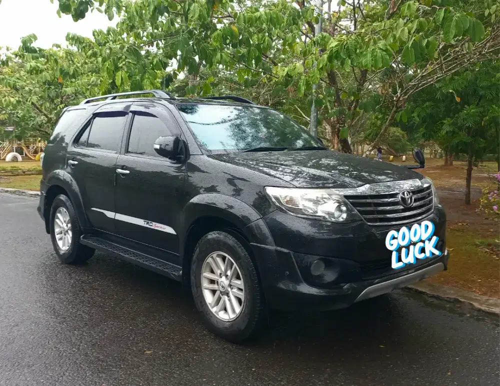 Fortuner 2.7 G TRD 2013