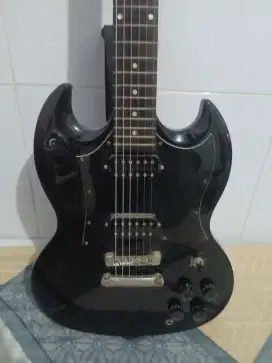 Paket lengkap Epiphone SGG310 gitar elektrik