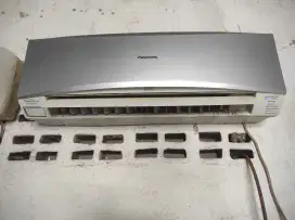 AC PANASONIC INVERTER 1,5PK(BACA DESKRIPSI)