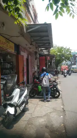 Dicari kurir & supir untuk kirim barang