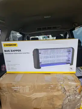 bug zapper ( perangkap serangga elektrik )