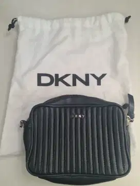 TAS DKNY ORIGINAL AUTHENTIC