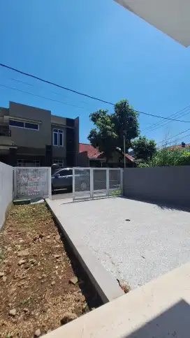 Rumah minimalis siap huni belakang griya arcamanik cisaranten