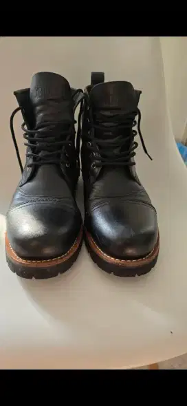 Sepatu Boots Warna Hitam Size 44